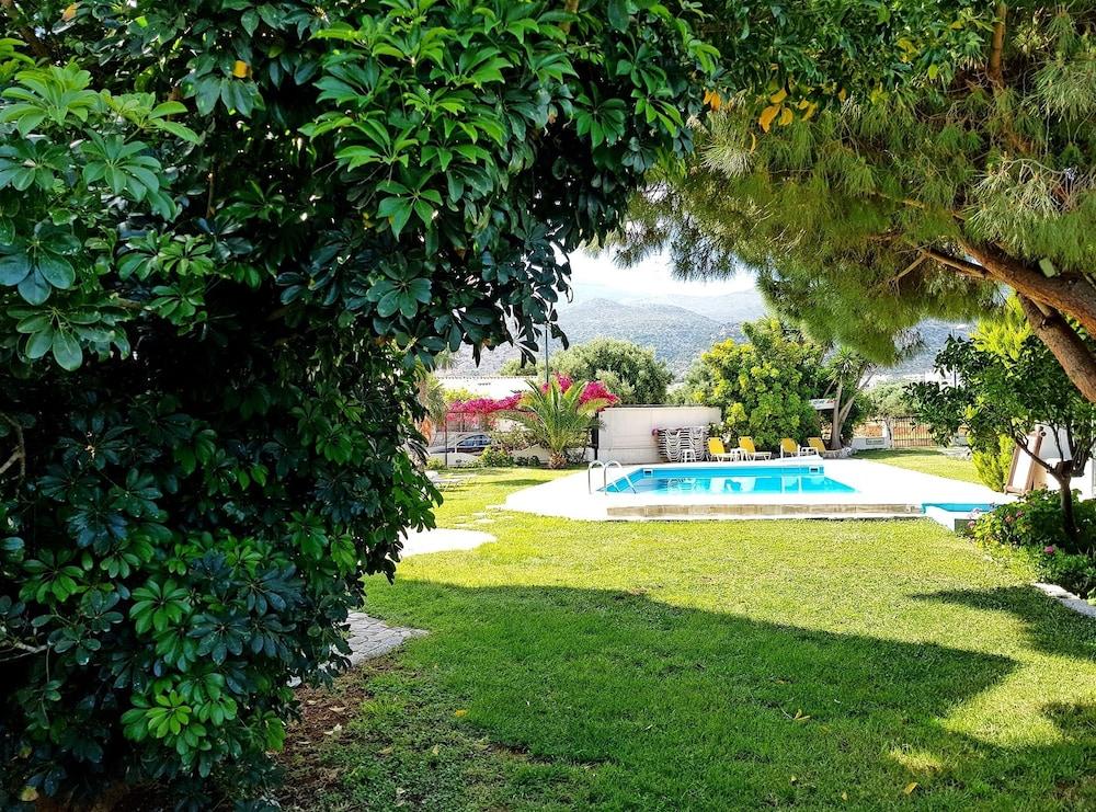 Marianna Studios Малиа Экстерьер фото